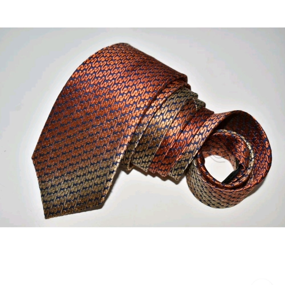 Missoni Tie.